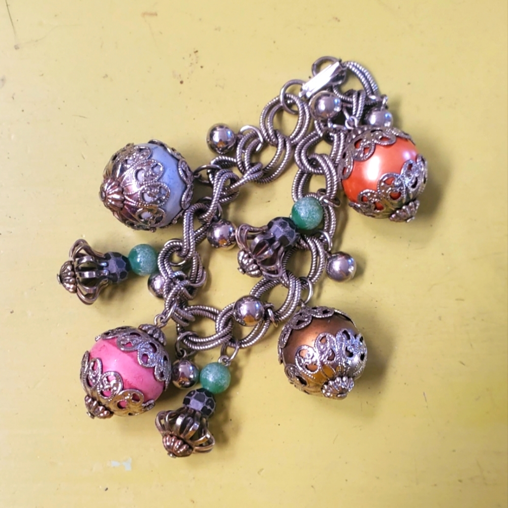 Vintage  bracelets